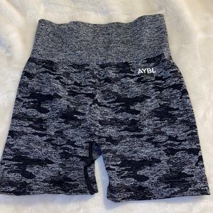 aybl camo gym short